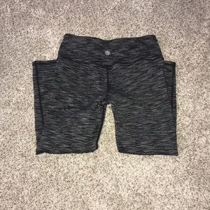 Athleta Crop Legging